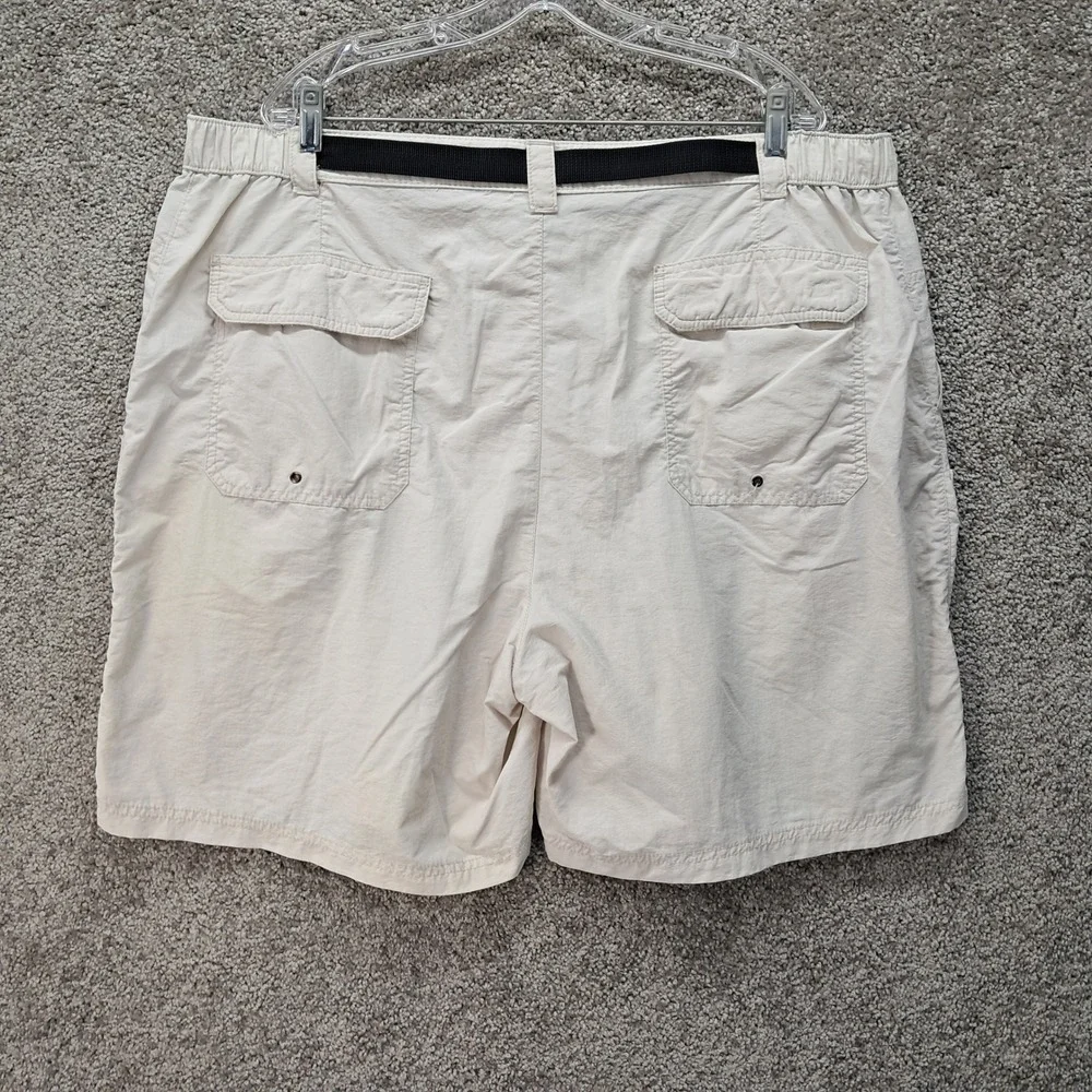 Croft & Barrow Mens Cargo Shorts Off White Nylon Belted Size 44 Hiking 8092